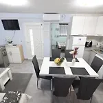 Two Bedroom Sunset Vir