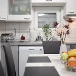 Two Bedroom Sunset * ヴィル