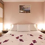 Two Bedroom Sunset Vir