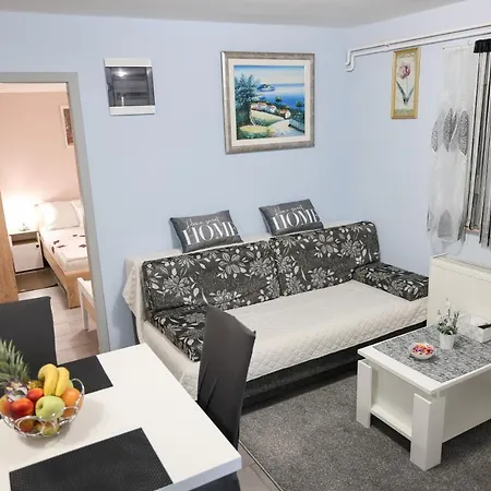 דירה Two Bedroom Sunset ויר