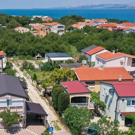 Apartmán Two Bedroom Sunset Vir