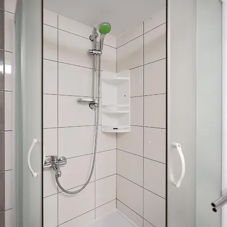 Two Bedroom Sunset Apartment Vir